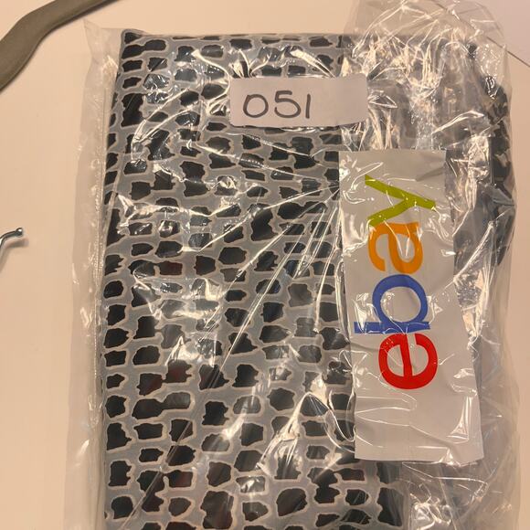 Banana Republic All Over Print Sleeveless Keyhole Blouse Top Size Small - Picture 7 of 7